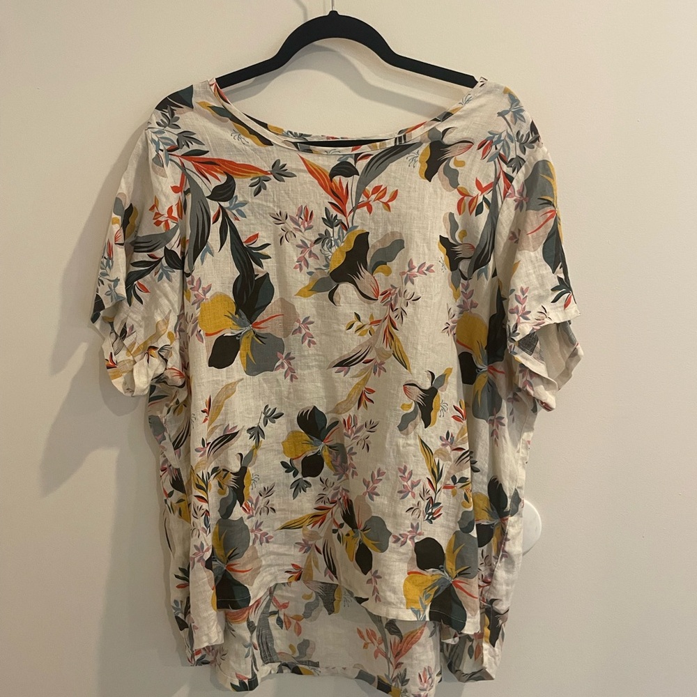 Cynthia Rowley 100% Linen Top Boxy with Tropical Pattern